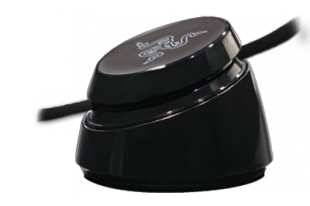 rzr_armadillo2_blkbg_hires_cable_400_2__